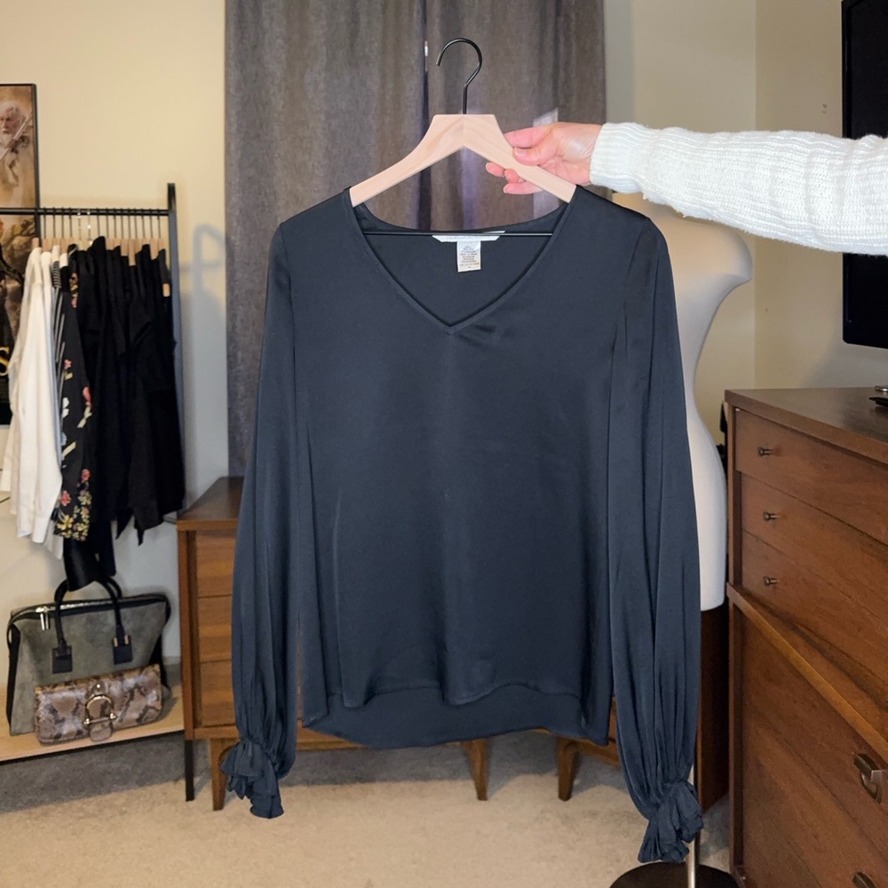 Diane Von‎ Furstenburg Blouse Black Long Sleeve Silk Size 2 Career